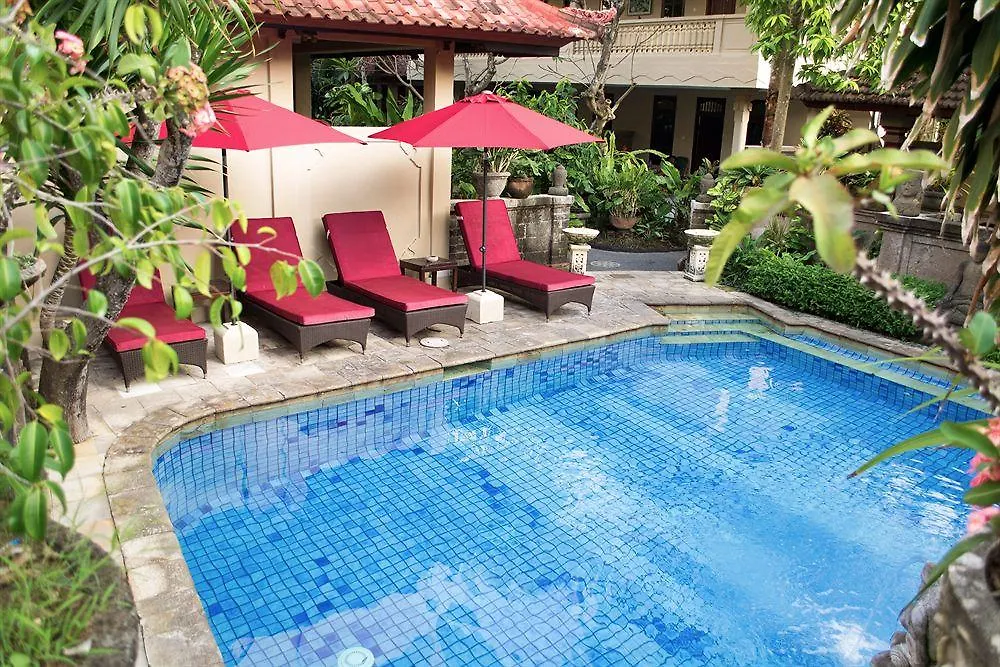 Flamboyan Hotel Kuta Lombok