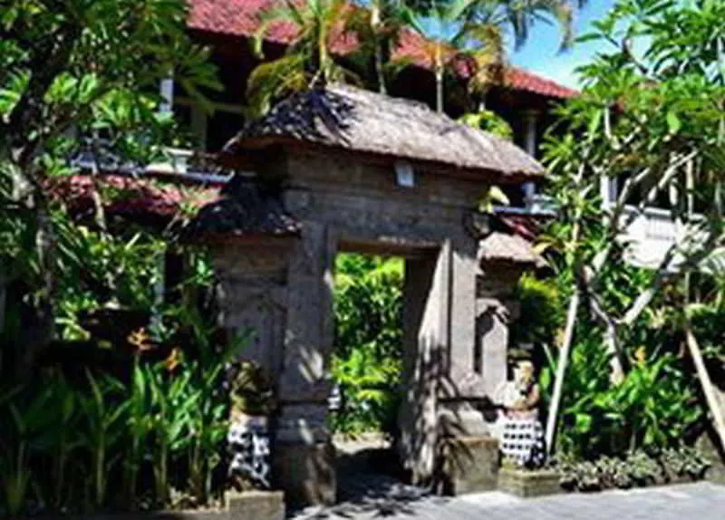 Flamboyan Hotel Kuta Lombok Vendégház