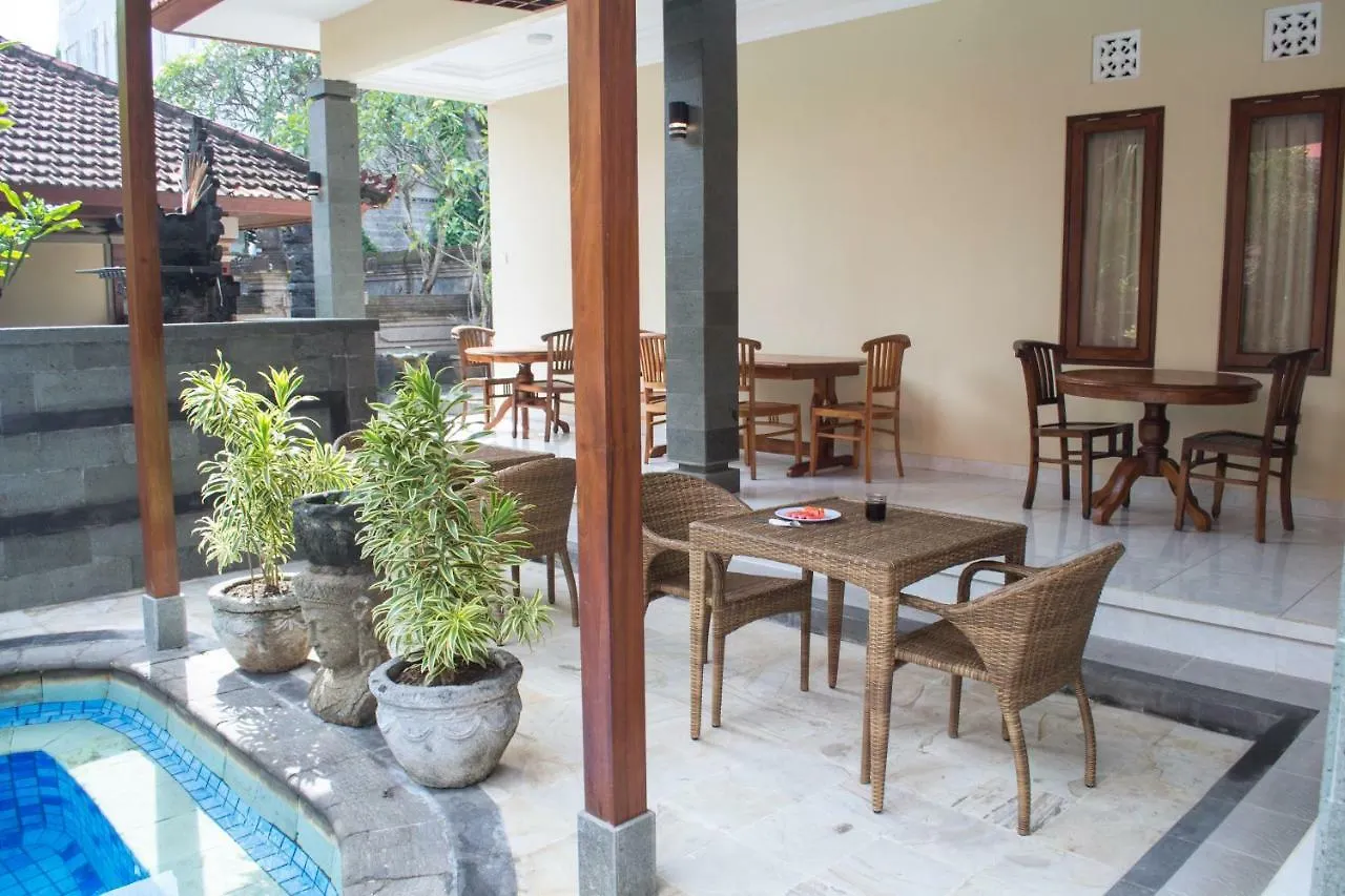 Flamboyan Hotel Kuta Lombok 2*,  Indonézia