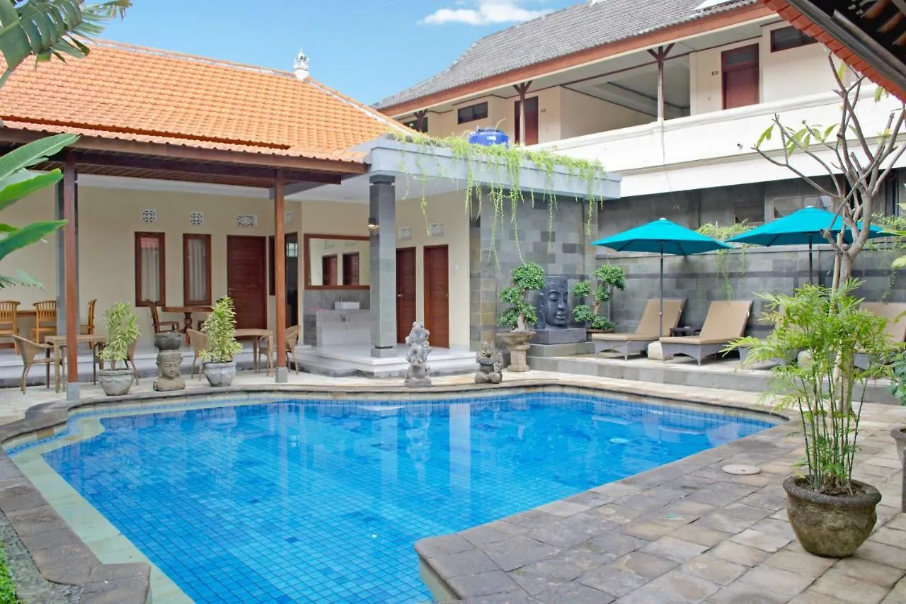 Flamboyan Hotel Kuta Lombok