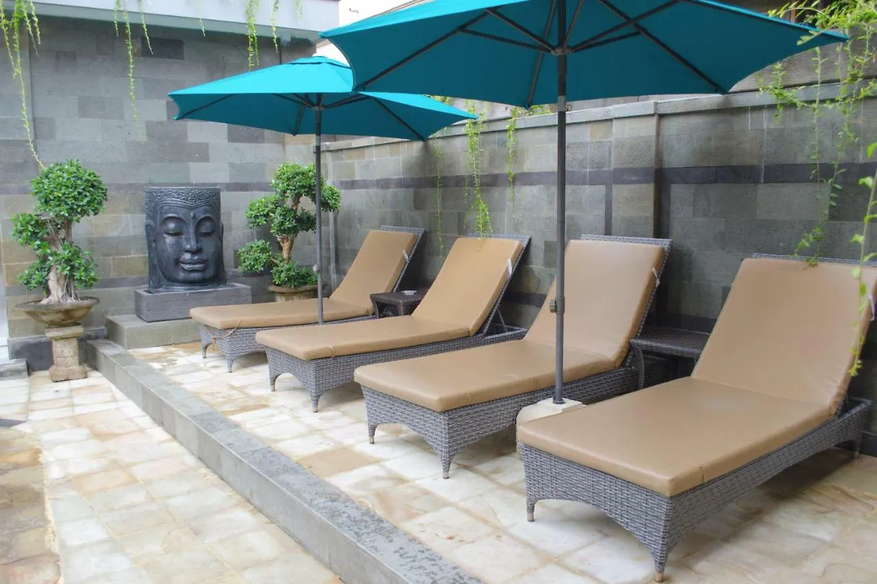 Flamboyan Hotel Kuta Lombok Vendégház